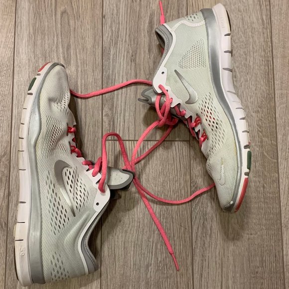 Women Nike Free 5.0 TR Fit 4 White Pink Size 8 - Picture 10 of 15